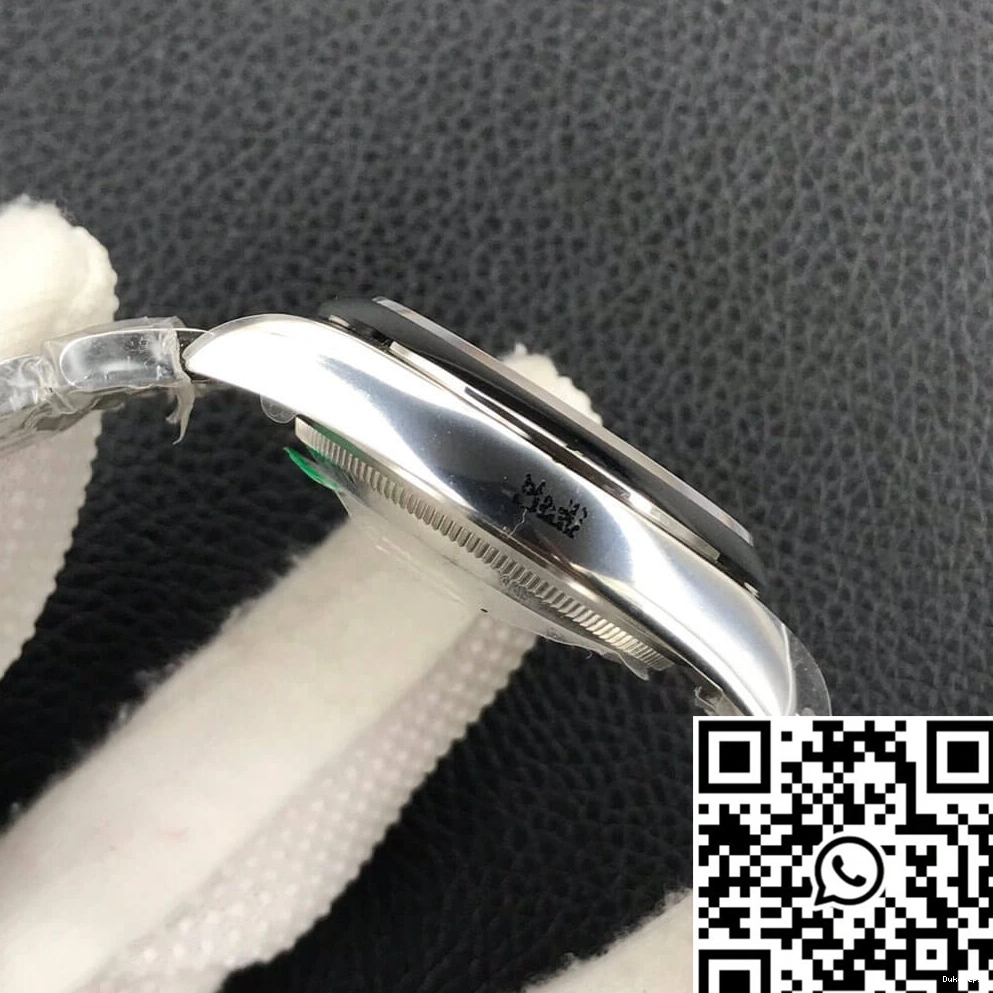 Factory Perpetual M126000-0005 Oyster Dial 36MM Green EW Rolex 0207